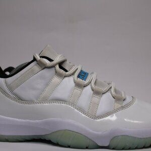 Size 9.5 - Jordan 11 Retro Low Legend Blue Used
